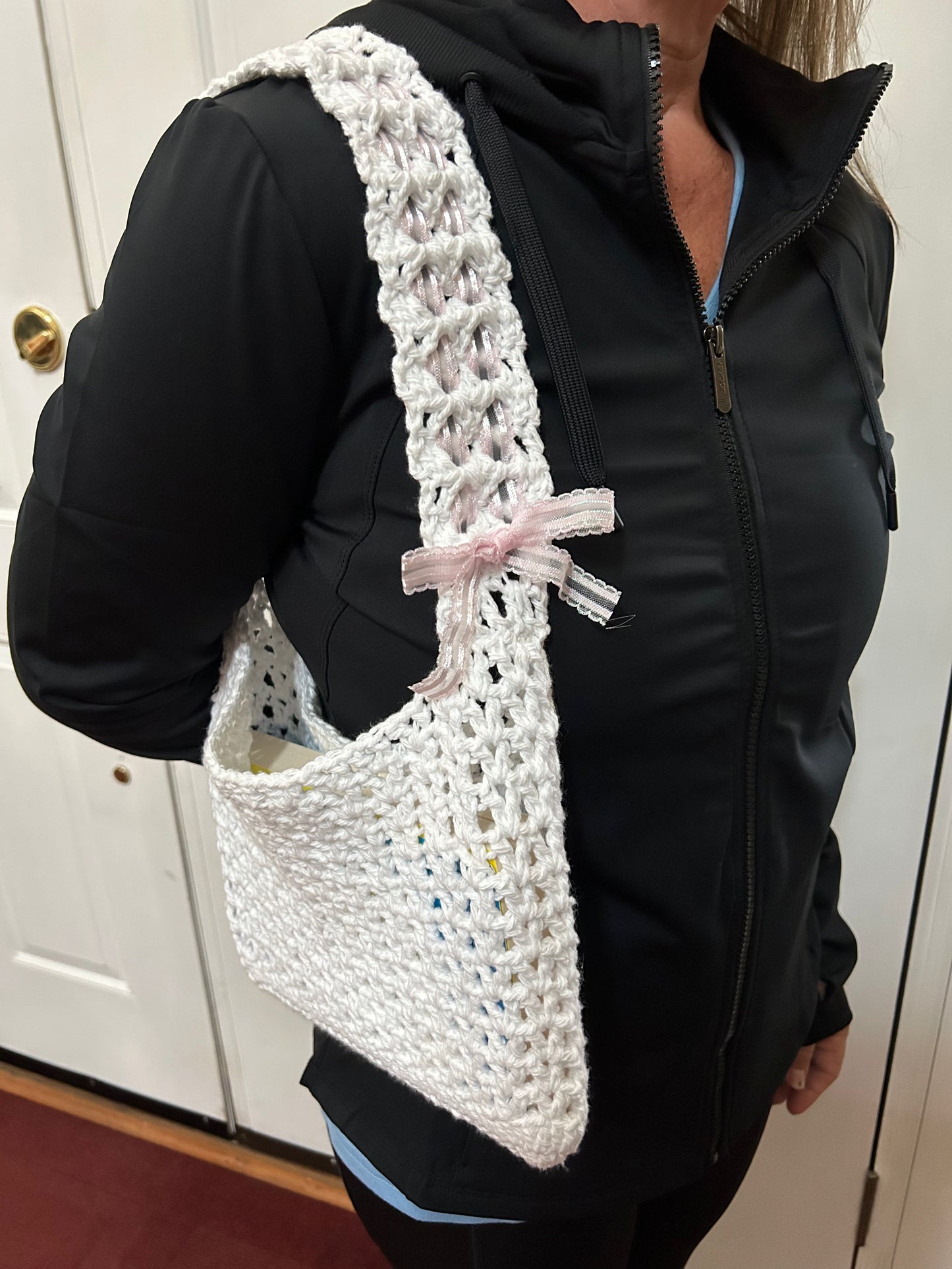 Crochet Purse with Ribbon